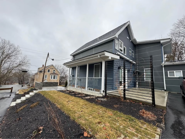 25 6th St in Auburn, ME - Building Photo - Building Photo
