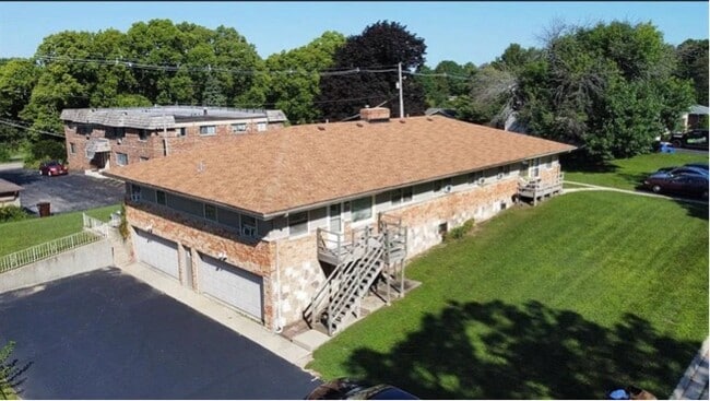 property at 2936 La Salle Ave