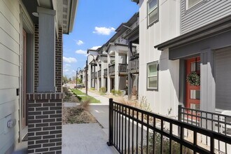 1320 Hoyt St in Lakewood, CO - Building Photo - Building Photo
