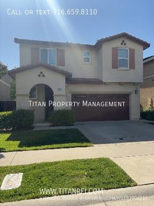 1904 Ellesmere Loop in Roseville, CA - Building Photo