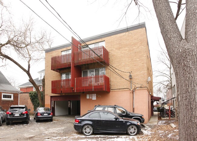 925 Church St in Ann Arbor, MI - Building Photo - Building Photo