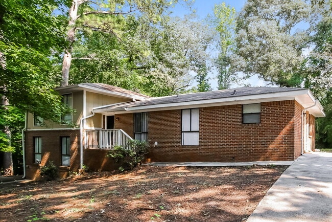 property at 9050 Spillers Dr SW