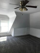 104 Gayley St, Unit 104C in Media, PA - Building Photo - Building Photo