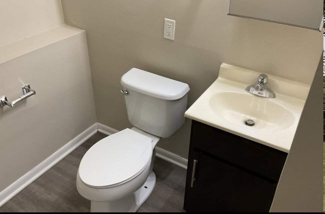 1380 Alberta Ct in Glendale Heights, IL - Building Photo - Building Photo