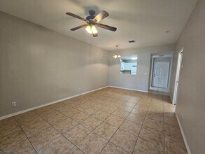 509 SE 6th Pl in Cape Coral, FL - Building Photo - Building Photo