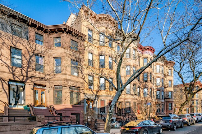 377 1st St in Brooklyn, NY - Building Photo - Building Photo
