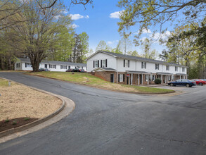 Wayside Manor in Ridgeway, VA - Building Photo - Building Photo