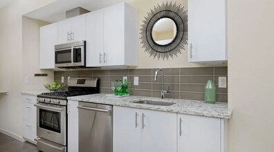 1893 S Vine St in Denver, CO - Building Photo - Building Photo