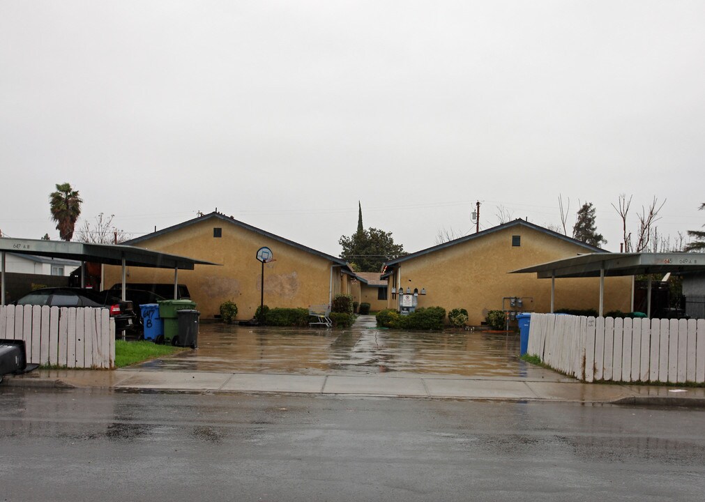 645-649 South Ave in Turlock, CA - Building Photo