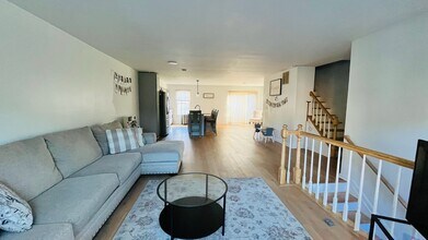 13134 Kara Ln in Silver Spring, MD - Building Photo - Building Photo