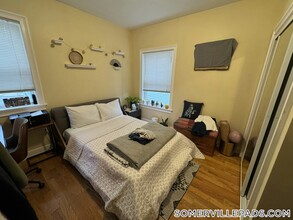 10 Jay St in Somerville, MA - Foto de edificio - Building Photo