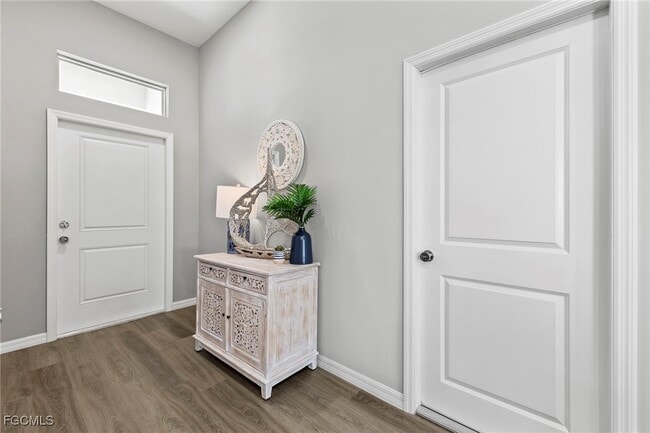 303 NW 3rd Pl in Cape Coral, FL - Building Photo - Building Photo