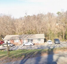 5009 Brewer Ct in Nashville, TN - Building Photo - Building Photo