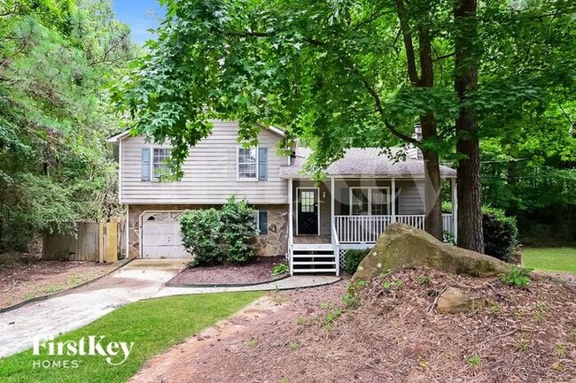 property at 1247 Mountain Dr NE