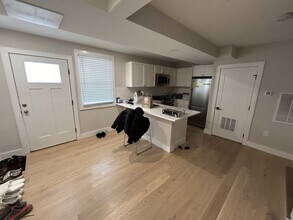 15 Greylock Rd in Boston, MA - Building Photo - Building Photo