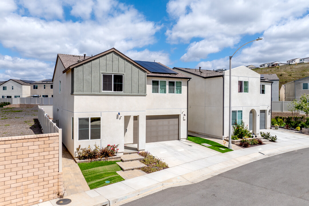 Castello by Tri Pointe Homes in Fallbrook, CA - Building Photo