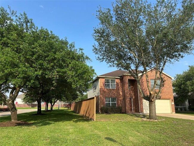property at 2303 Ledgeway Ct