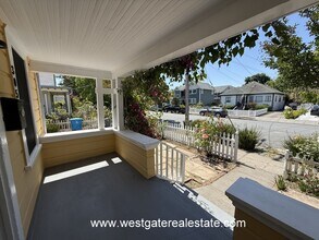 305 4th St in Petaluma, CA - Building Photo - Building Photo