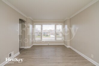 8912 S Sacramento Ave in Evergreen Park, IL - Foto de edificio - Building Photo