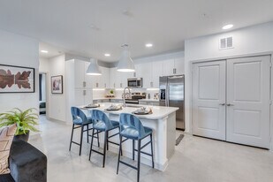 Strata in Austin, TX - Building Photo