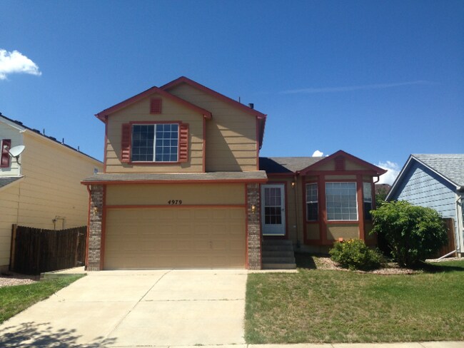 4979 Butterfield Dr