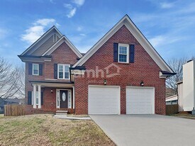 1054 Garrison Ridge Blvd in Knoxville, TN - Building Photo