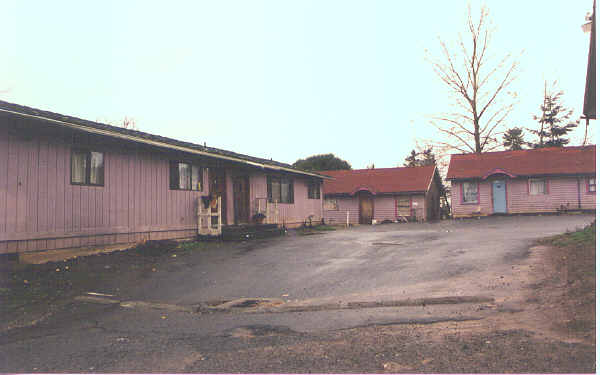 13150 SE McLoughlin Blvd in Milwaukie, OR - Building Photo