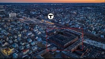 10 Weston Ave in Quincy, MA - Building Photo