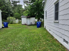 2108 Thompson Dr in Newport, NC - Building Photo - Building Photo