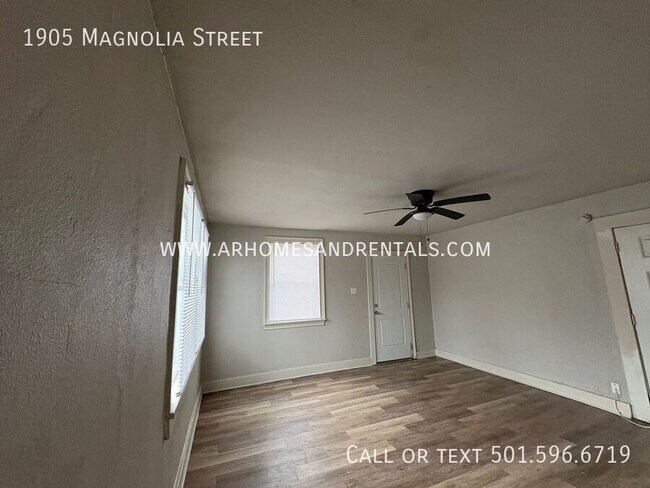 1905 N Magnolia St in North Little Rock, AR - Foto de edificio - Building Photo