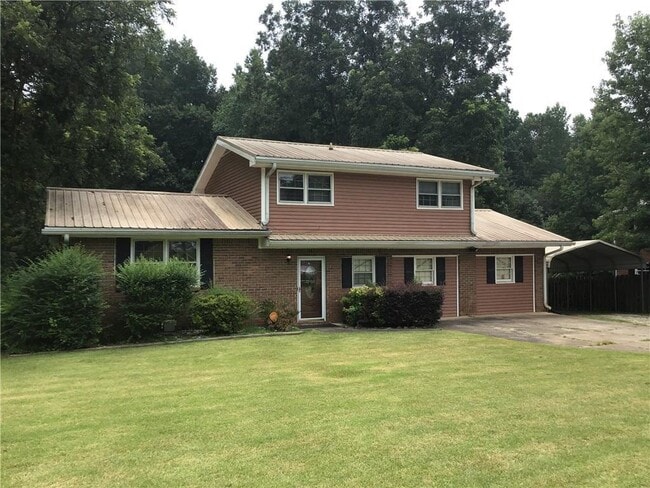 property at 6863 Dorsett Shoals Rd