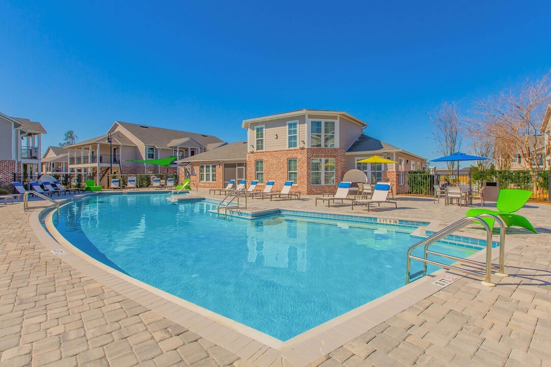 Eagles Landing Luxury Apartment Homes in Panama City, FL - Building Photo