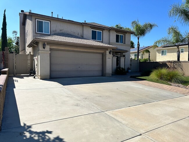 13245 Morning Glory Dr in Lakeside, CA - Foto de edificio - Building Photo