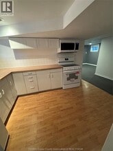 1479 Parent  LOWER in Windsor, ON - Building Photo - Building Photo