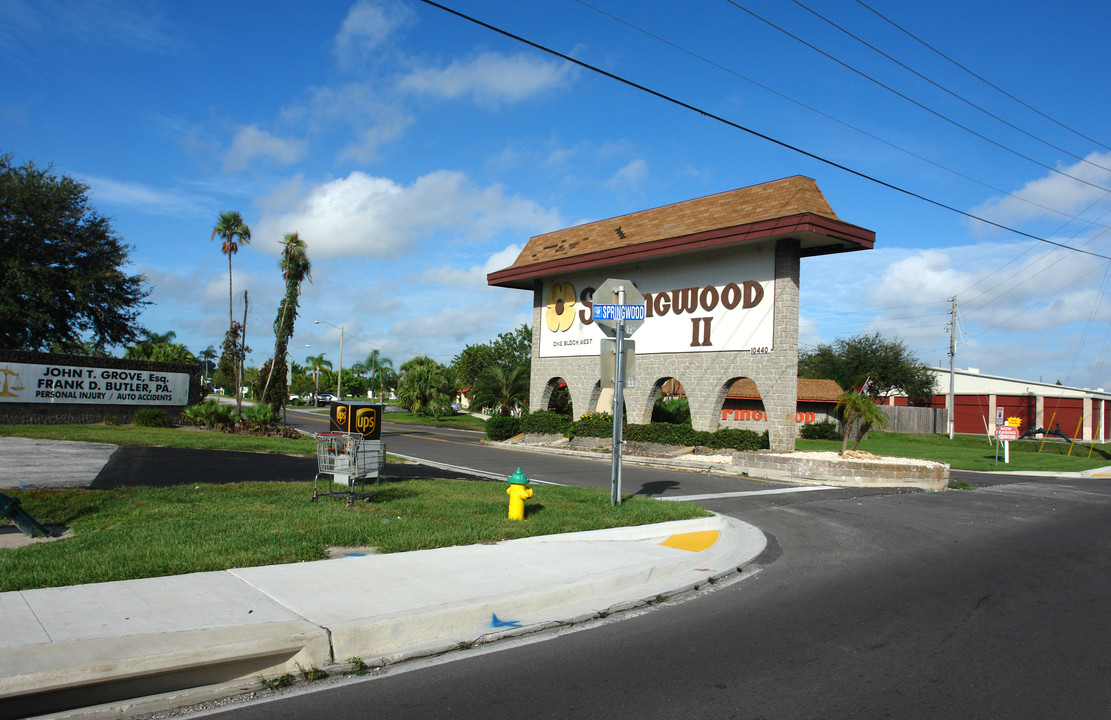 Springwood Villas in Pinellas Park, FL - Building Photo