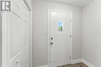 325 Banff Ave in Oshawa, ON - Building Photo - Building Photo