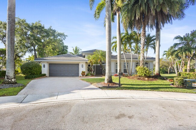 property at 3719 Oak Ridge Cir