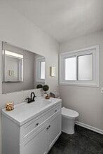 1655 Fenmore Dr in Florissant, MO - Building Photo - Building Photo