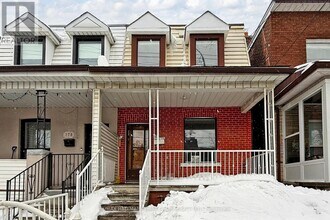 480 Lansdowne Ave in Toronto, ON - Building Photo - Building Photo