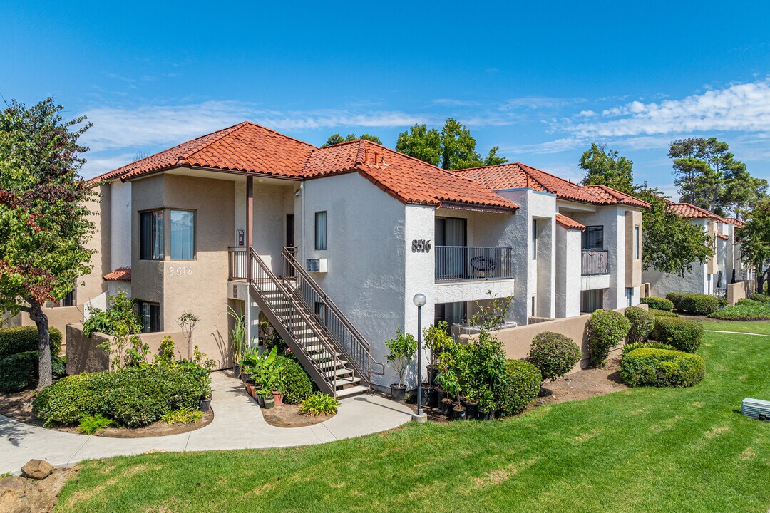 The Casas in San Diego, CA - Building Photo