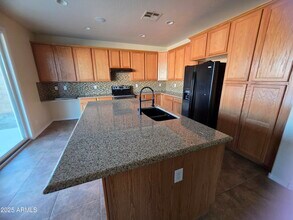29458 W Columbus Ave in Buckeye, AZ - Foto de edificio - Building Photo