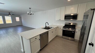 14881 N Ascot Bnd Cir in Conroe, TX - Building Photo - Building Photo