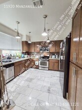 11920 Manzanilla Ln in Los Angeles, CA - Building Photo - Building Photo