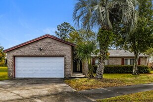 3610 N Ride Dr in Jacksonville, FL - Building Photo