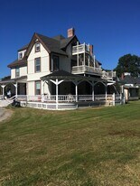 330 Church St, Unit #3 in Clinton, MA - Building Photo