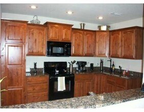 5075 Waverly Rd in Fayetteville, AR - Building Photo - Building Photo