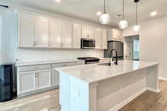 2017 Cartway Ct in Leander, TX - Building Photo - Building Photo
