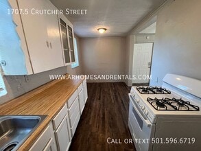 1707.5 Crutcher St in North Little Rock, AR - Building Photo - Building Photo