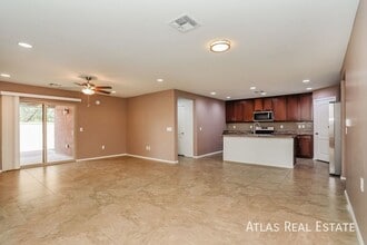 9482 Desert Fauna Loop in Tucson, AZ - Building Photo - Building Photo