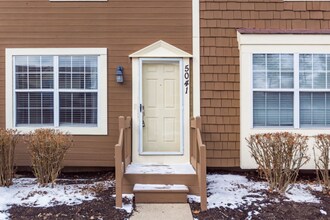 5041 Stoneybrook Blvd in Hilliard, OH - Building Photo - Building Photo